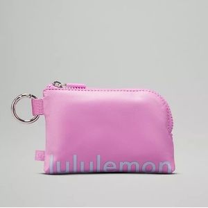 NWT Lululemon Athletica Clippable Card Pouch Dahlia Mauve / Blue Linen